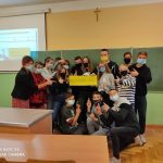 f52f20ee-df26-42b7-95fc-72649d205372